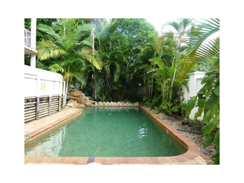 5/98-100 Moore Street, Trinity Beach QLD 4879