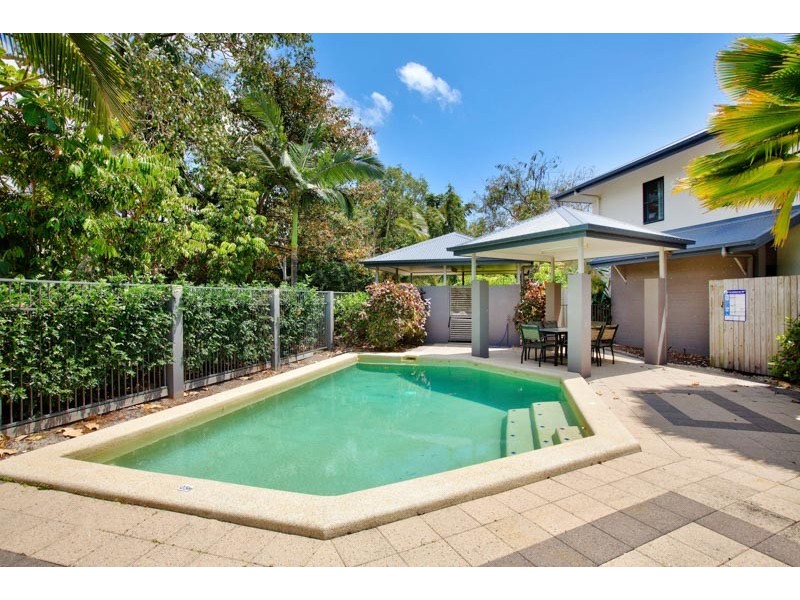 17/1766 Captain Cook Highway, Clifton Beach QLD 4879