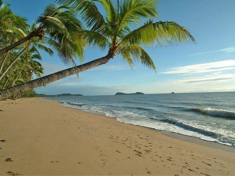 17/1766 Captain Cook Highway, Clifton Beach QLD 4879