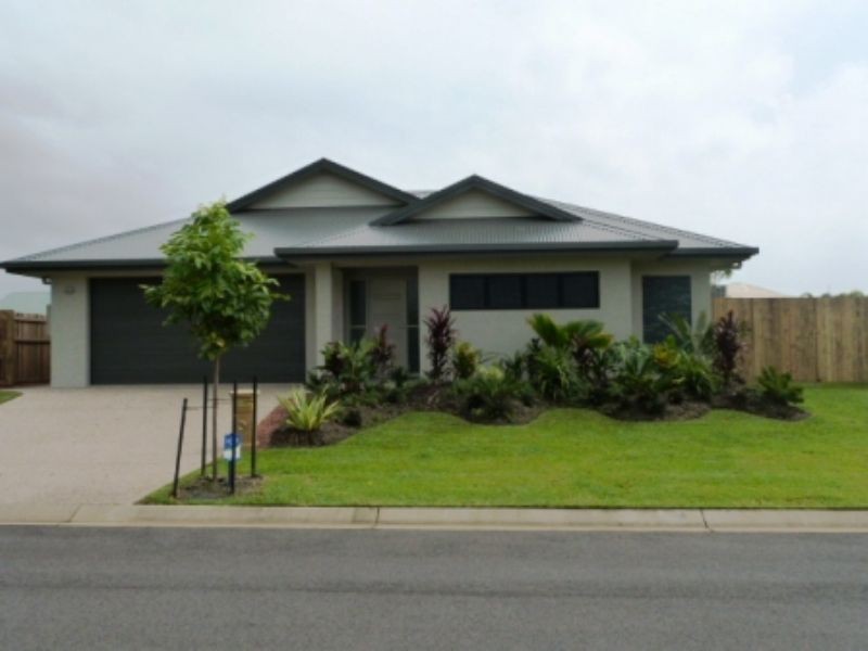 2 Murrinda Gardens, Trinity Park QLD 4879