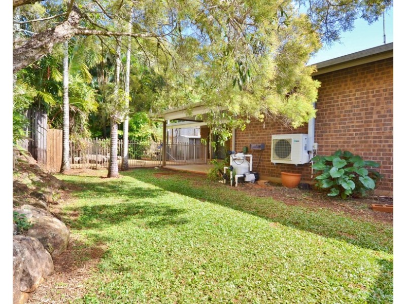 183 Harvey Road, Redlynch QLD 4870