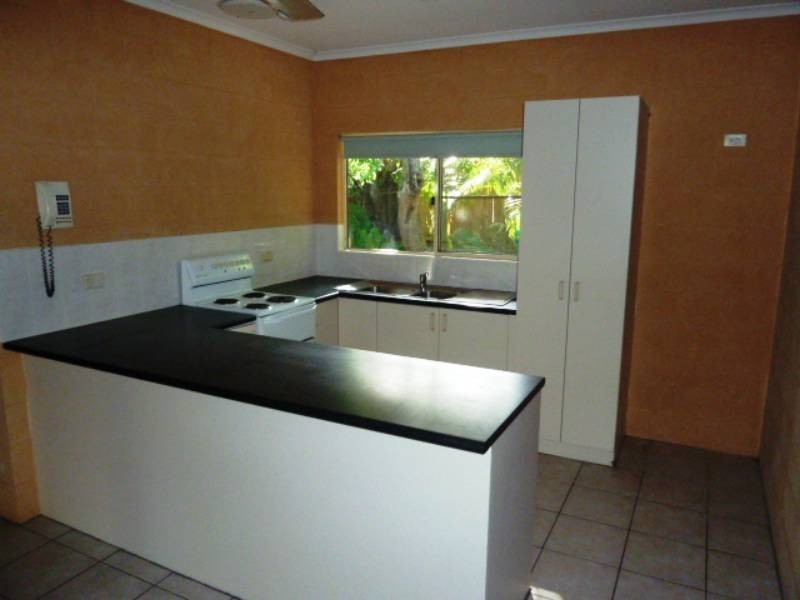 3 Haycock St, Clifton Beach QLD 4879
