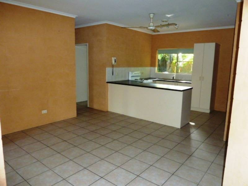 3 Haycock St, Clifton Beach QLD 4879