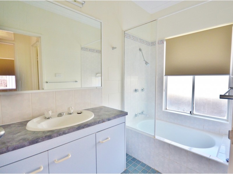 16 Rabaul Street, Trinity Beach QLD 4879