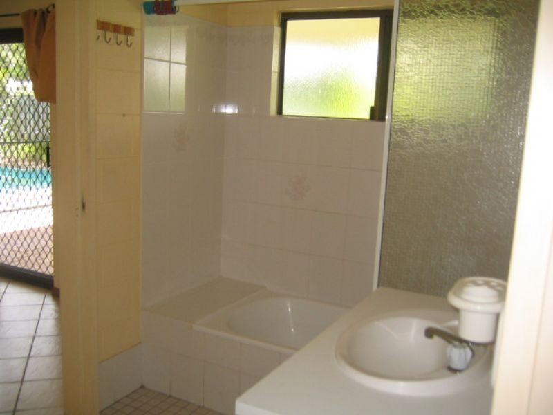 14 Corinda Close, Trinity Beach QLD 4879