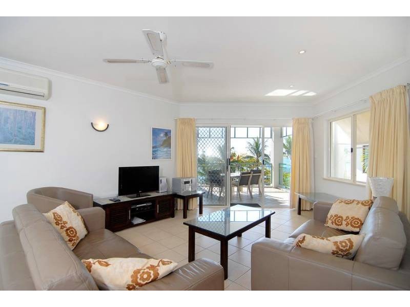 Trinity Beach QLD 4879