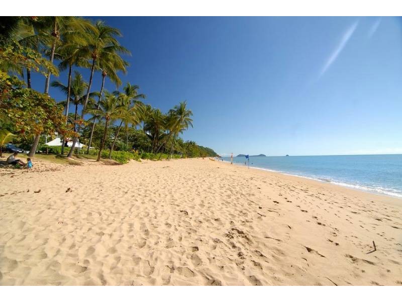 Trinity Beach QLD 4879