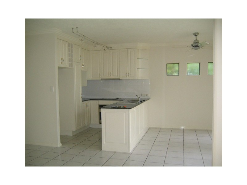 6/96 Moore Street, Trinity Beach QLD 4879