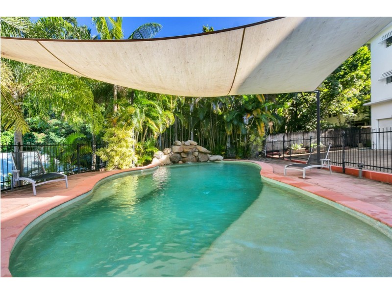 6/96 Moore Street, Trinity Beach QLD 4879
