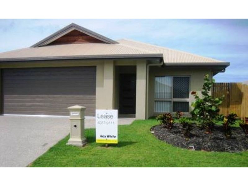 12 Totley Chase, Trinity Park QLD 4879