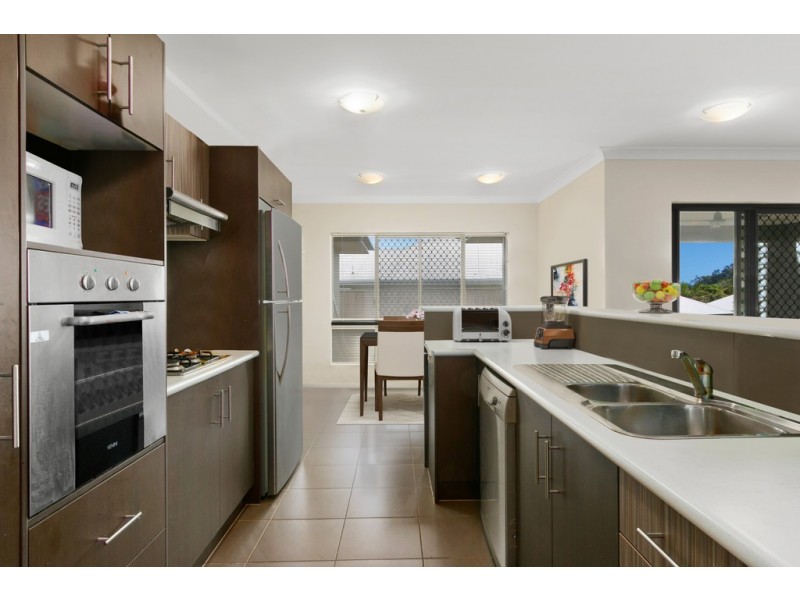 123 Roberts Drive, Trinity Beach QLD 4879