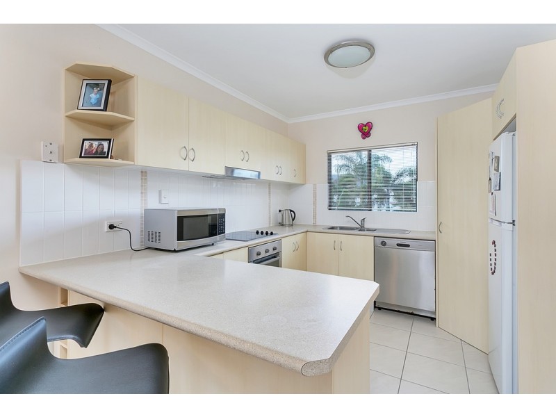 7/12 Oyster Court, Trinity Beach QLD 4879