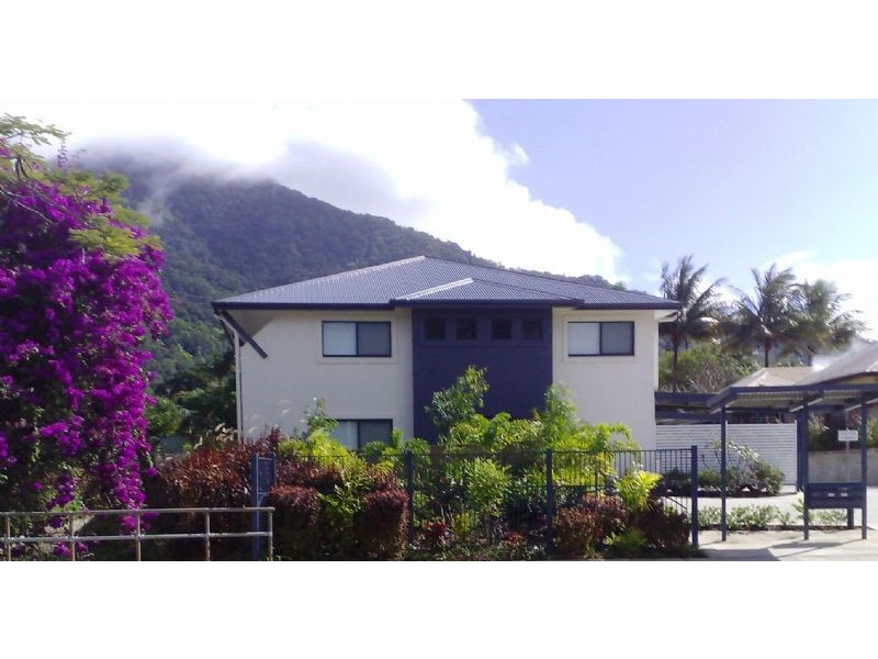 1/40 Intake Road, Redlynch QLD 4870