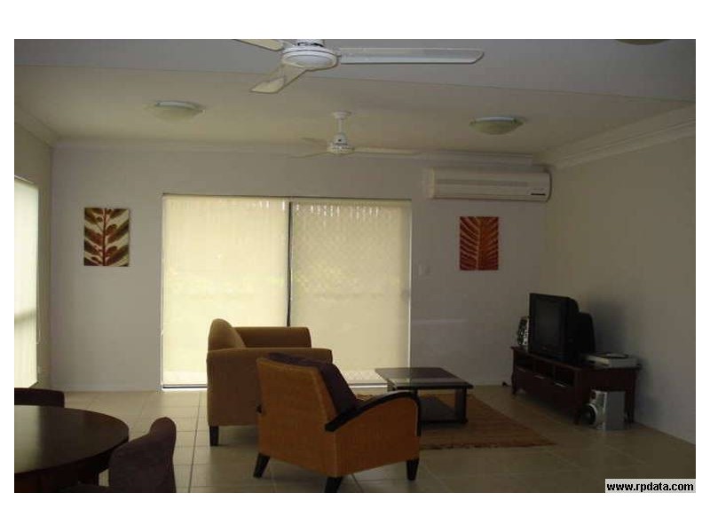 1/40 Intake Road, Redlynch QLD 4870