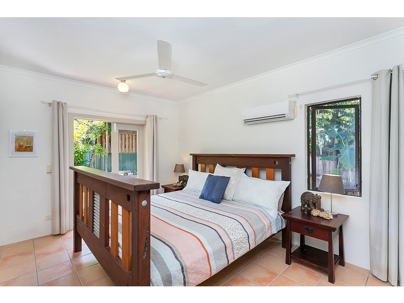 Clifton Beach QLD 4879