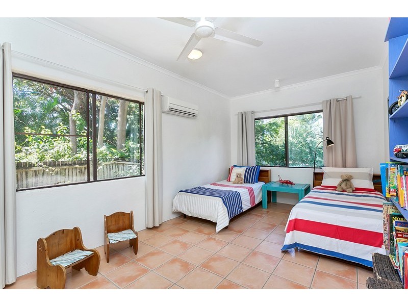 Clifton Beach QLD 4879