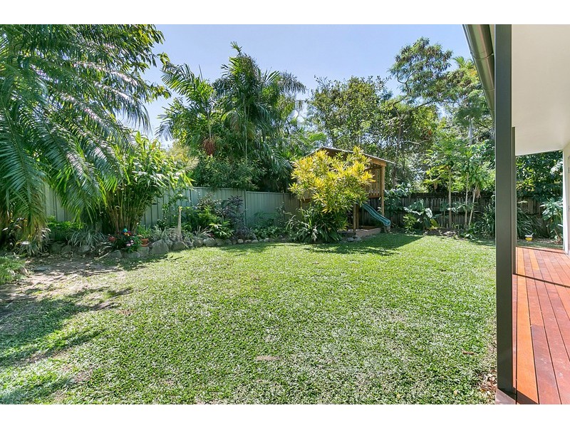 Clifton Beach QLD 4879