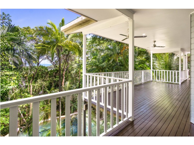 39 Tari Place, Trinity Beach QLD 4879