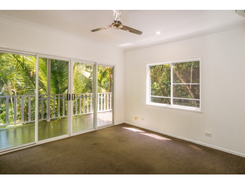39 Tari Place, Trinity Beach QLD 4879