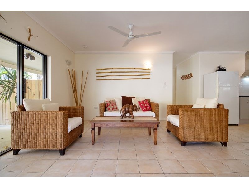 Trinity Beach QLD 4879