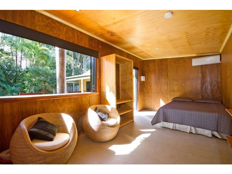 Trinity Beach QLD 4879