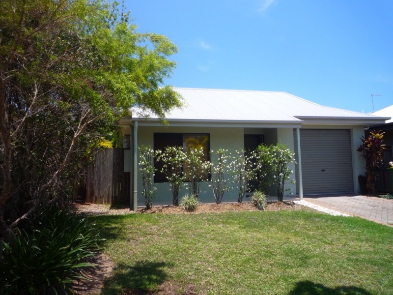 Kewarra Beach QLD 4879