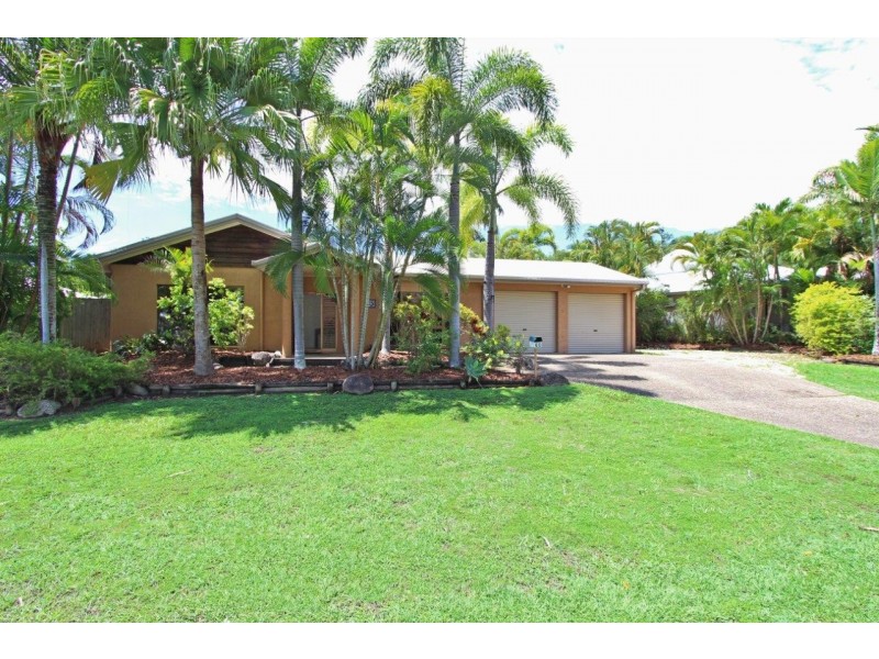 13 Ilse Close, Clifton Beach QLD 4879