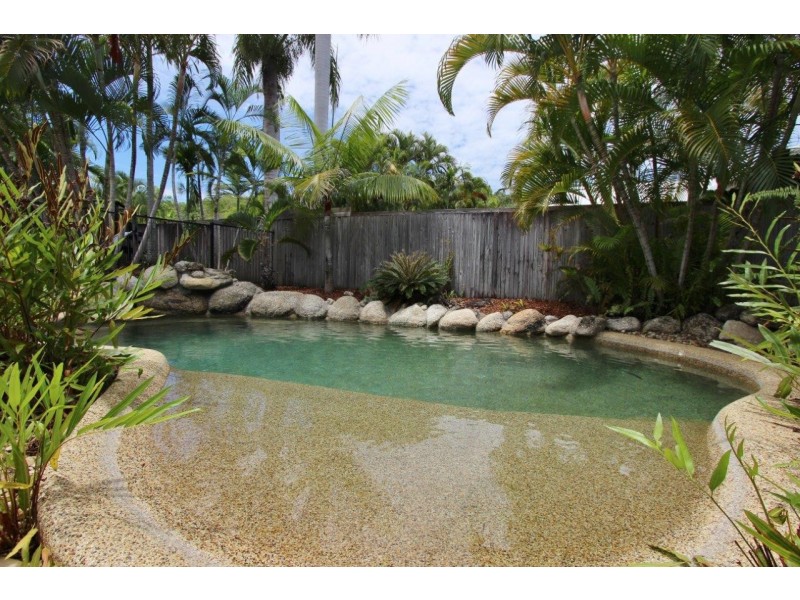 13 Ilse Close, Clifton Beach QLD 4879