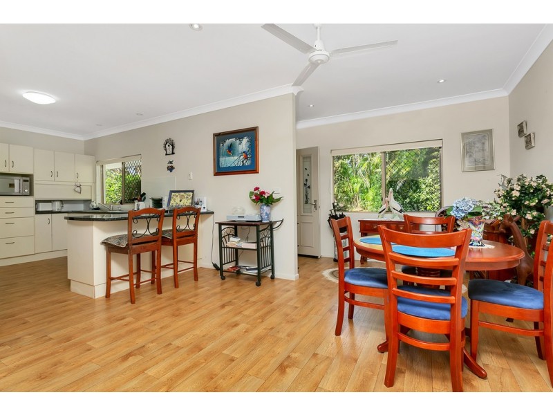 24 Parkinson Avenue, Kewarra Beach QLD 4879