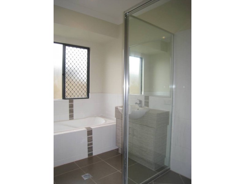 109 Roberts Drive, Trinity Beach QLD 4879