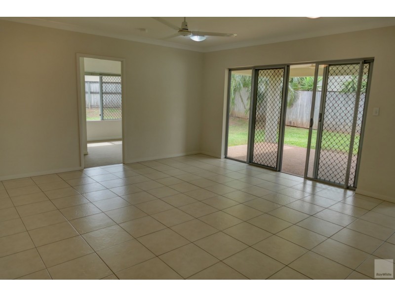 128 Roberts Drive, Trinity Beach QLD 4879
