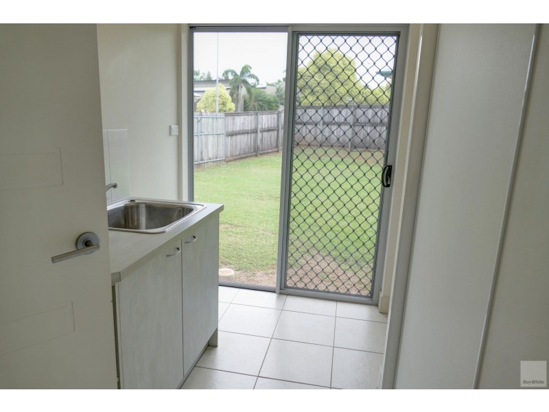 128 Roberts Drive, Trinity Beach QLD 4879