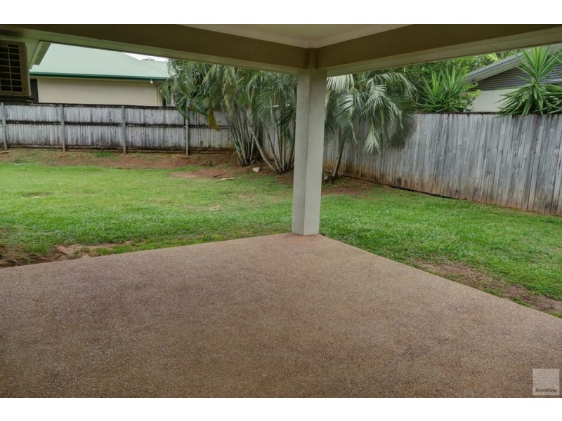 128 Roberts Drive, Trinity Beach QLD 4879