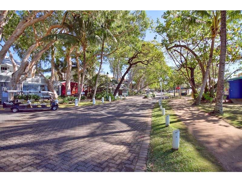 Palm Cove QLD 4879