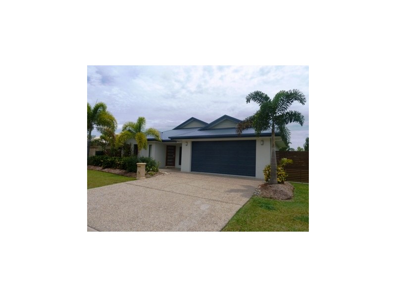 11 Edge Close, Kewarra Beach QLD 4879