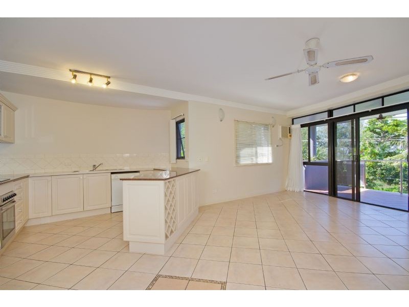 6/65 Sims Esplanade, Yorkeys Knob QLD 4878