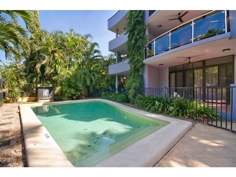 6/65 Sims Esplanade, Yorkeys Knob QLD 4878