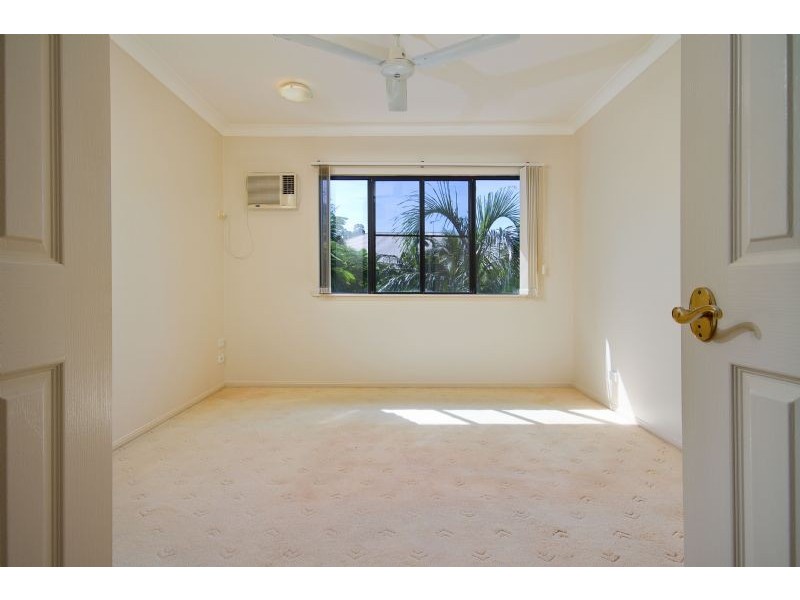 6/65 Sims Esplanade, Yorkeys Knob QLD 4878