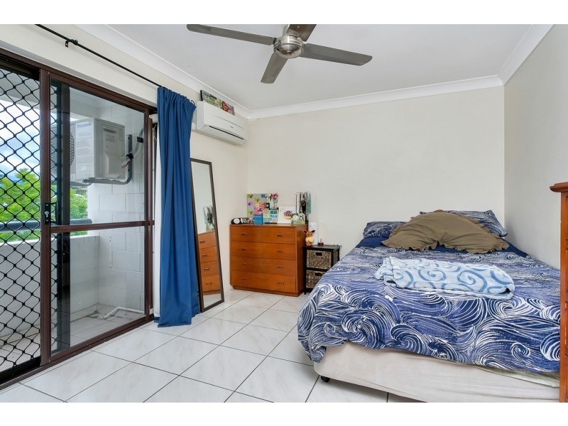 9/22-24 Rutherford Street, Yorkeys Knob QLD 4878