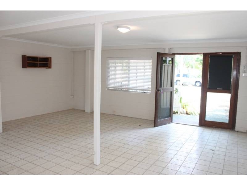 6A Arunta Street, Trinity Park QLD 4879