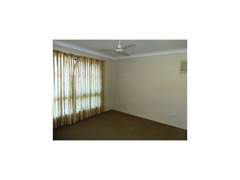 8 Timberlea Drive East, Bentley Park QLD 4869