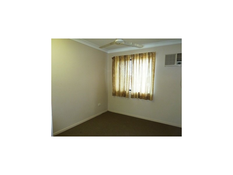 8 Timberlea Drive East, Bentley Park QLD 4869