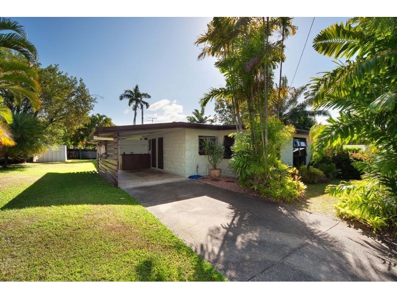 Trinity Beach QLD 4879