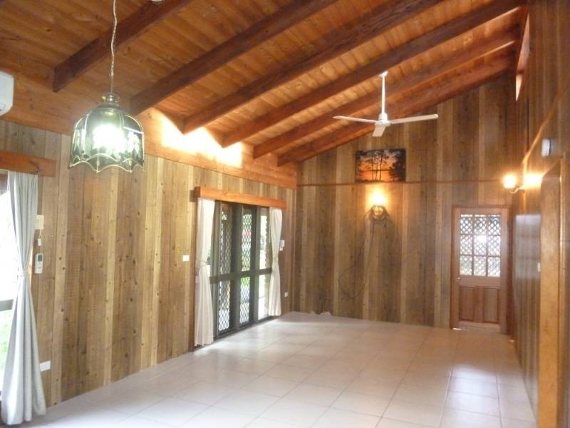 Trinity Beach QLD 4879