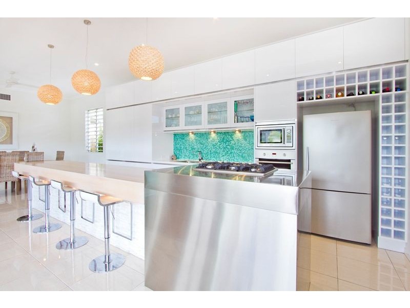 24 Catamaran Circuit, Trinity Beach QLD 4879