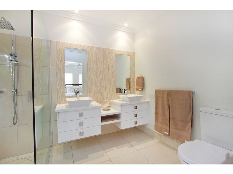 24 Catamaran Circuit, Trinity Beach QLD 4879
