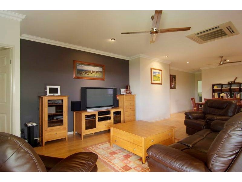 Kewarra Beach QLD 4879