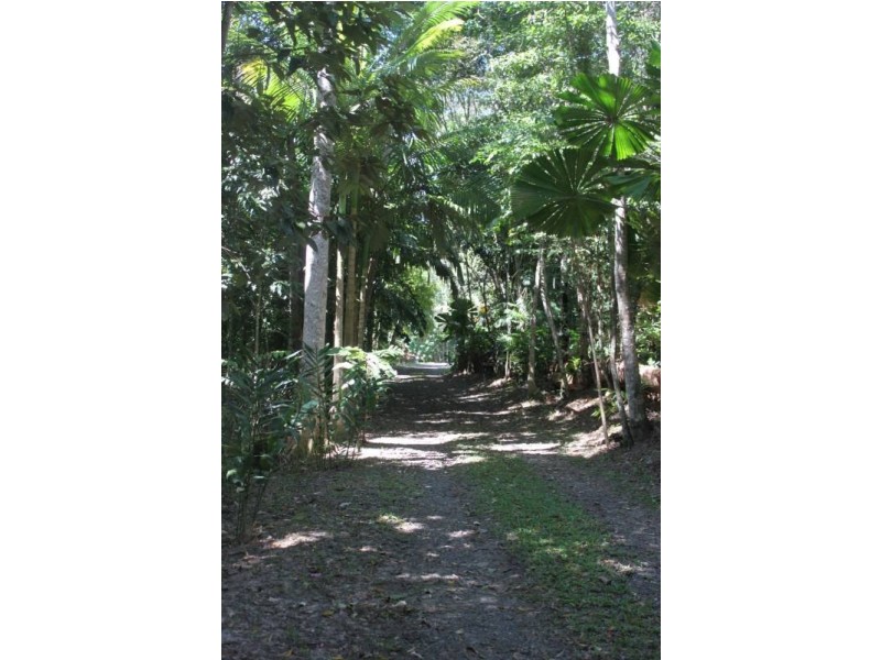 21 Salamone Drive, Kuranda QLD 4881