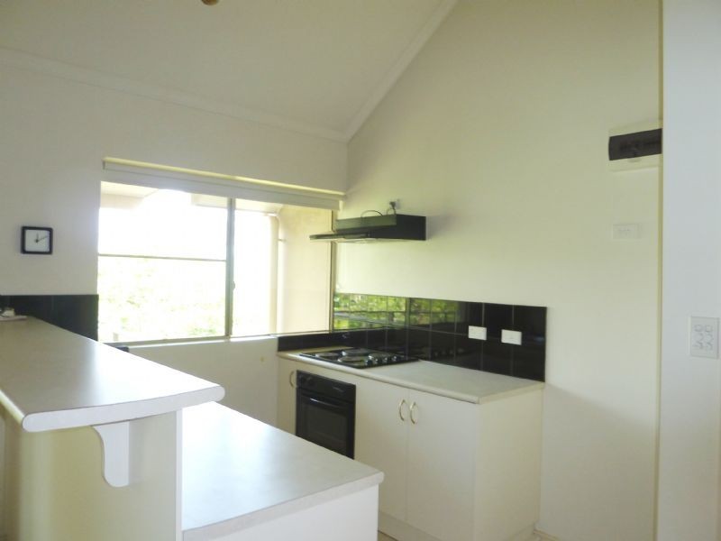 2/7a Tari Place, Trinity Beach QLD 4879