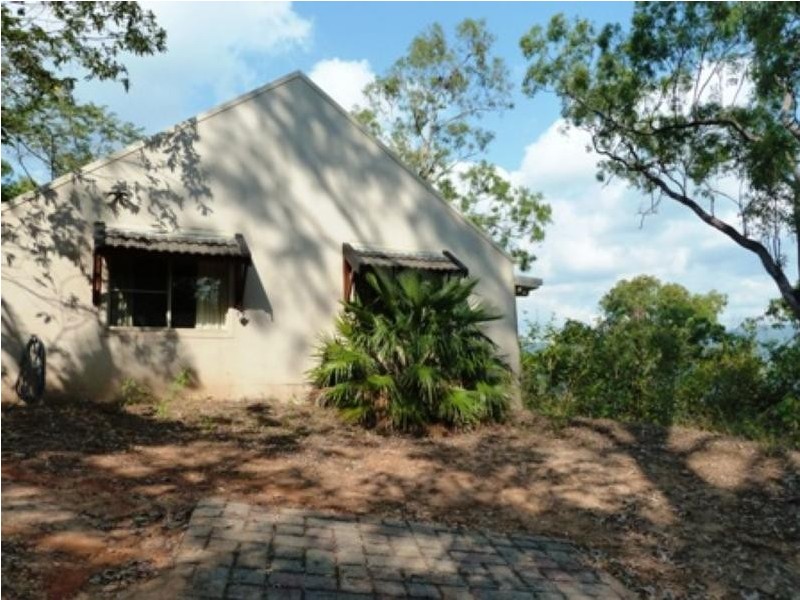 2/7a Tari Place, Trinity Beach QLD 4879